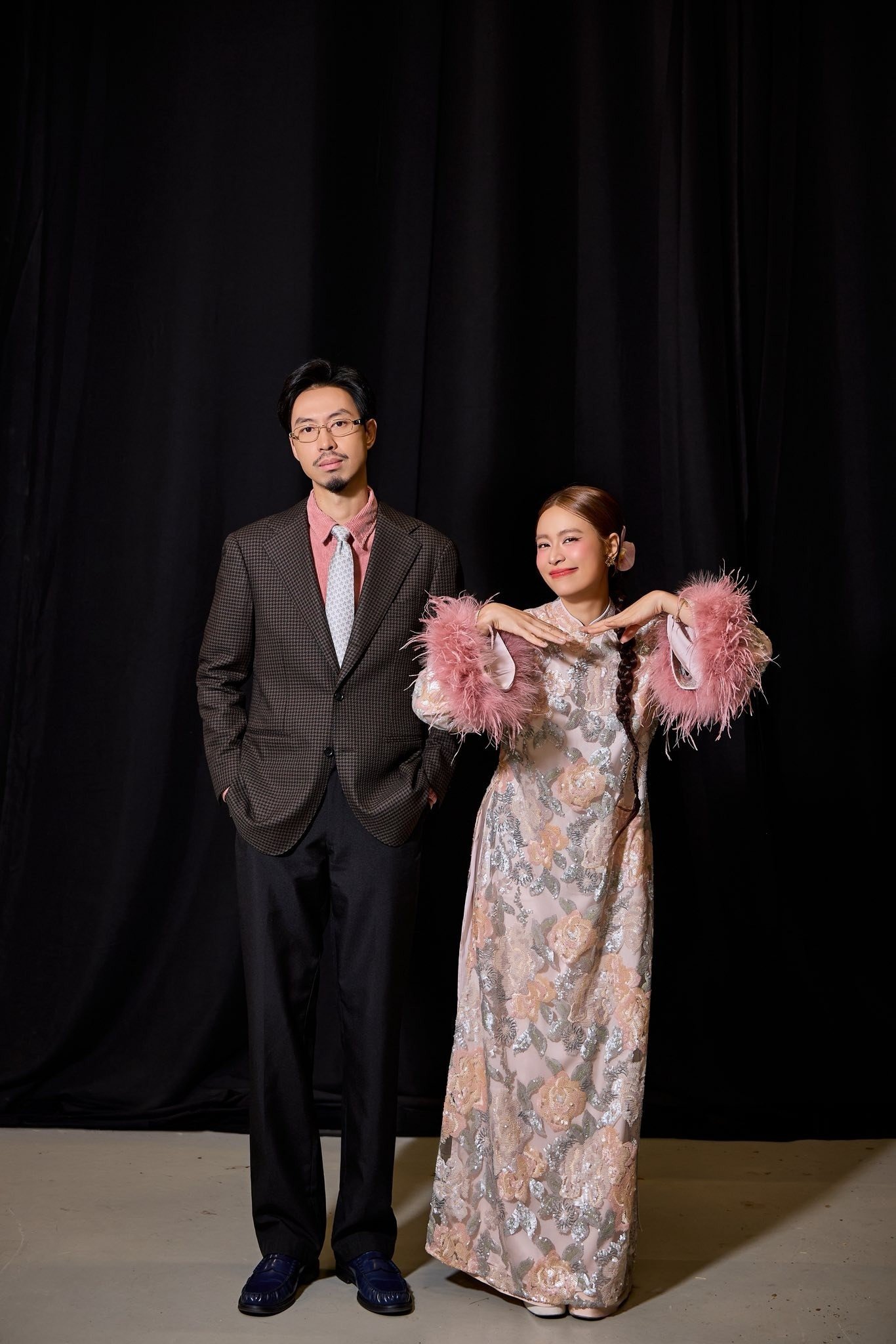 Hoàng Thùy Linh đăng ảnh chụp chung với Đen Vâu.