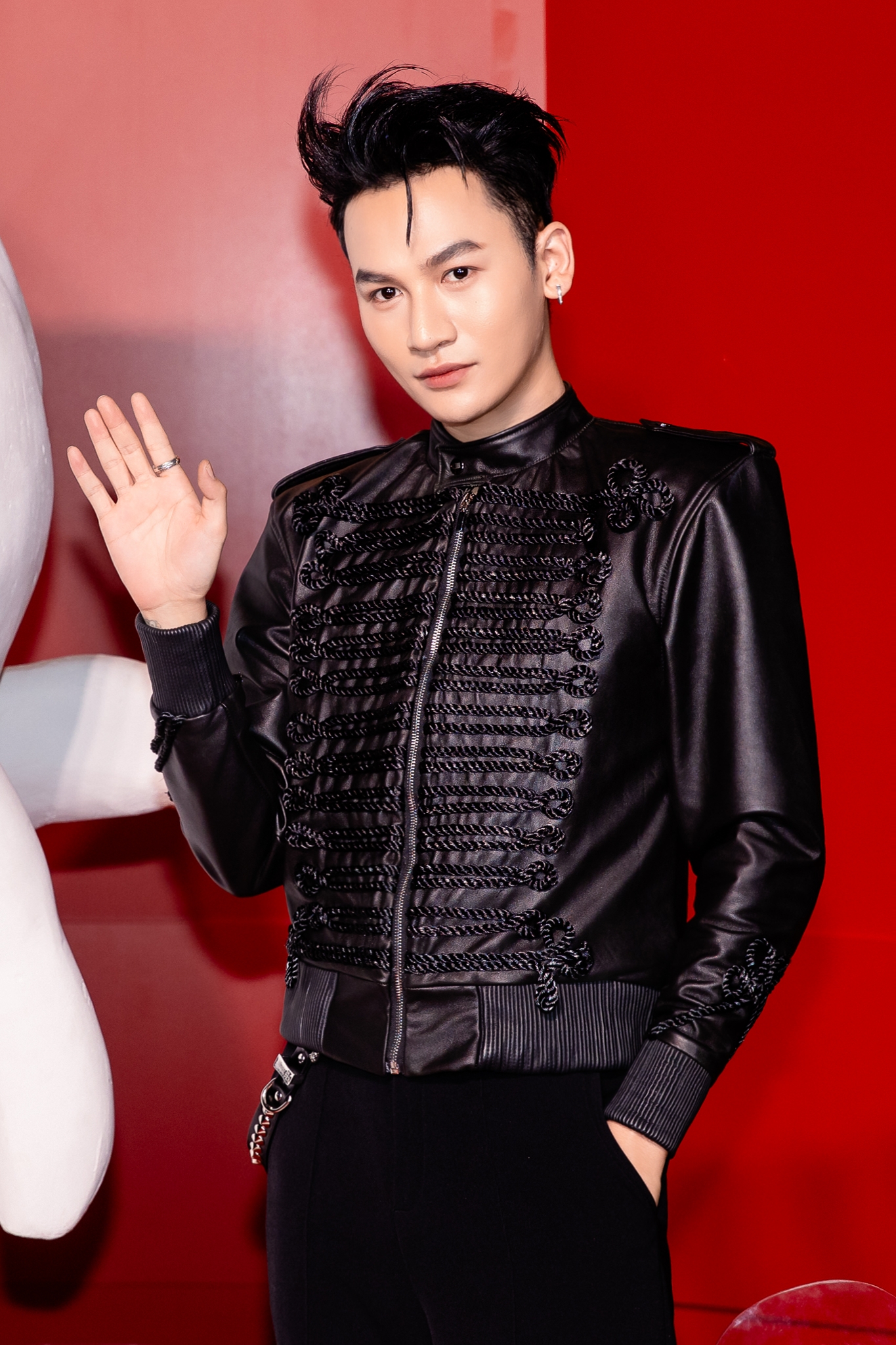 Dàn cast Thỏ Ơi!! lộ diện gây bão MXH: Pháo - Lyly khoe body khét lẹt, 1 mỹ nhân hạng A được Trấn Thành khen nức nở- Ảnh 14.