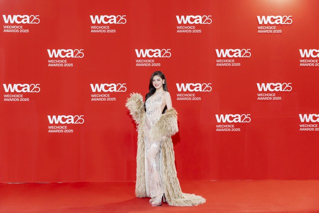 Toàn cảnh siêu thảm đỏ WeChoice Awards: Anh Tú - Diệu Nhi tình tứ, Trường Giang, Hoà Minzy dàn sao cực khủng quy tụ!- Ảnh 7.