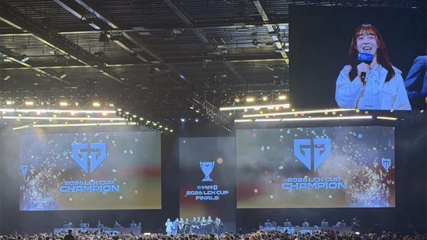 Top những giải đấu Esports tháng 2/2026: LMHT bùng nổ với LCK Cup, Counter-Strike thống trị lượng view top esports 2026 2jpg