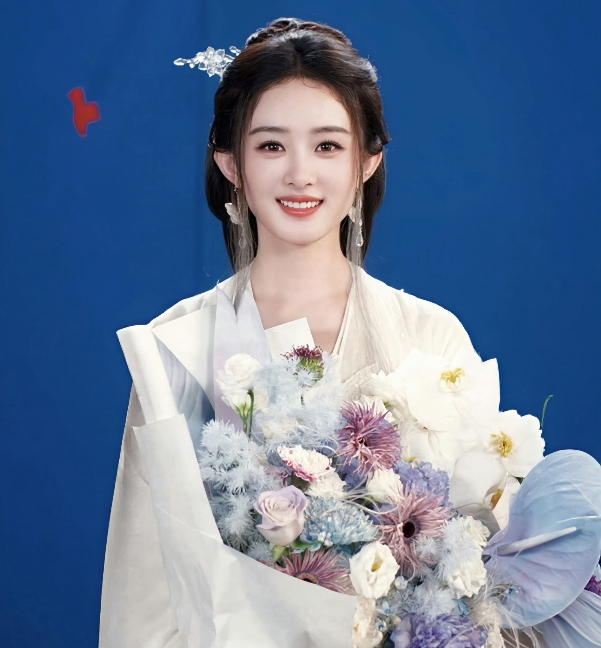 Thần nữ 9 tầng trời xuống nhân gian làm gì thế này: Nhan sắc nâng tầm thẩm mỹ, đẹp thế này sao chịu nổi- Ảnh 4.