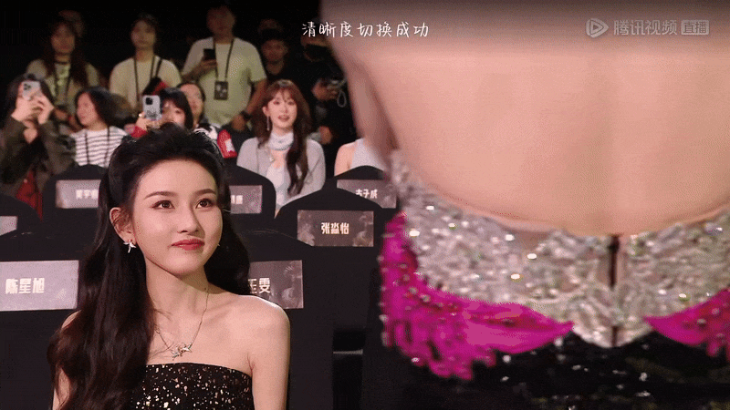 “Em gái quốc dân