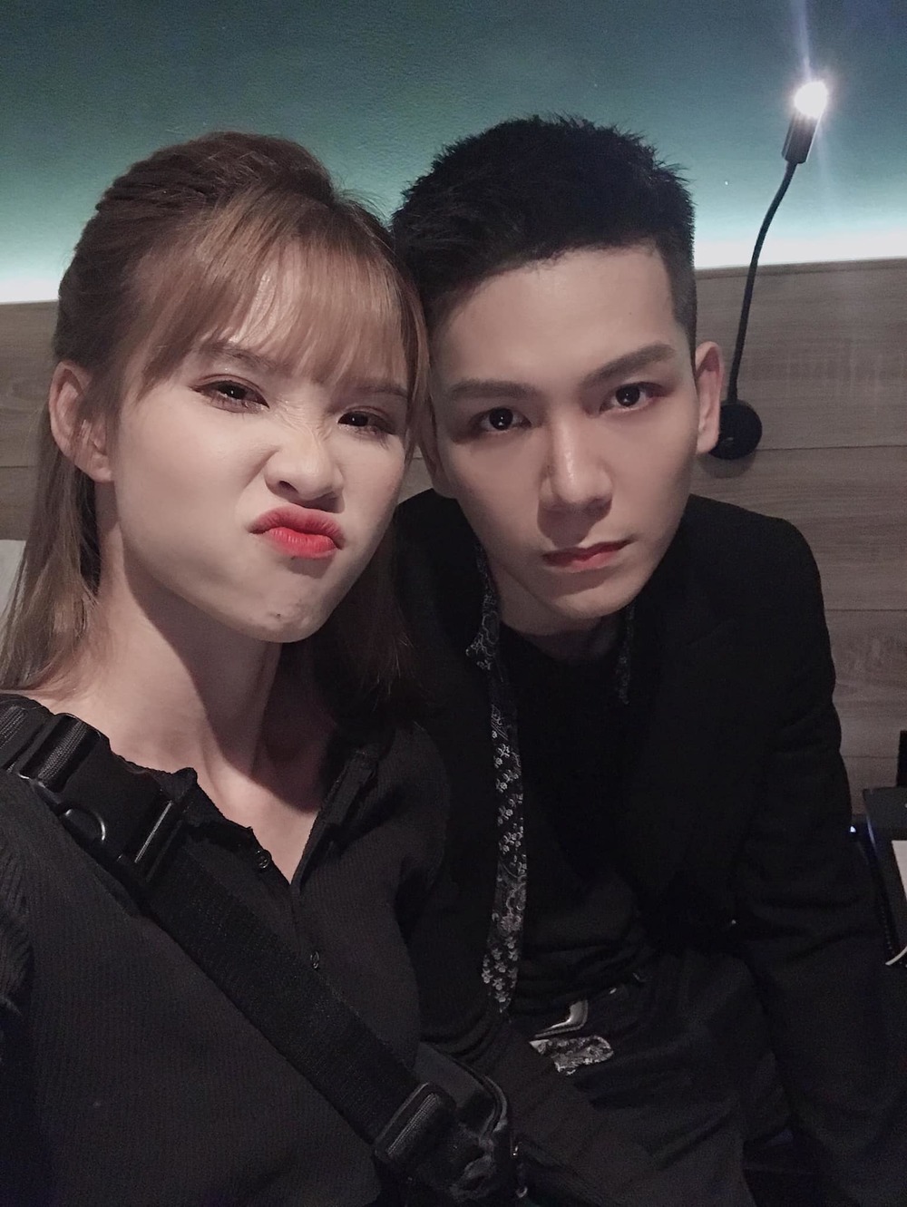 Nữ ca sĩ cưới chồng kém 4 tuổi, 8 năm không con cái vẫn hạnh phúc, U40 trẻ đẹp như 20- Ảnh 3.