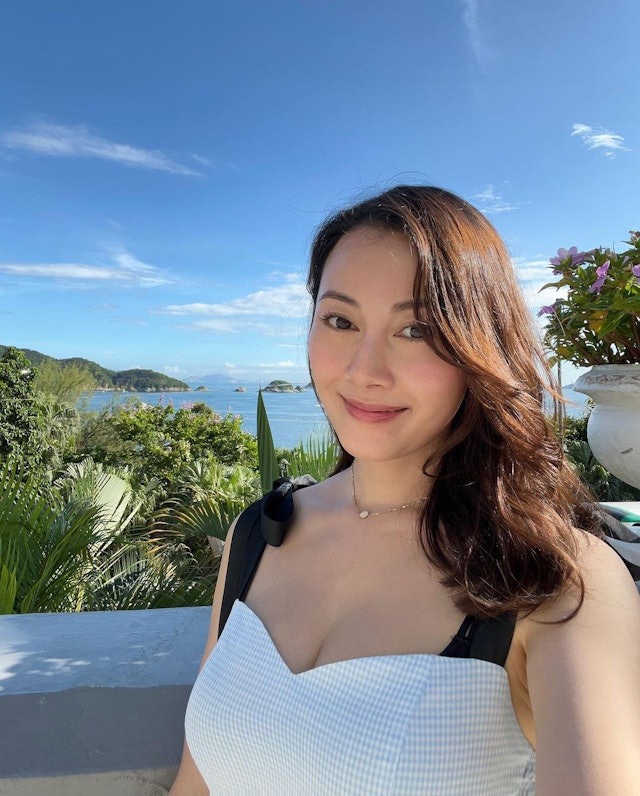 Hoa hậu vứt bỏ thể diện bán ảnh nóng tràn lan trên MXH, kiếm hơn 200 triệu/tháng, bất ngờ với vẻ ngoài hiện tại- Ảnh 3.