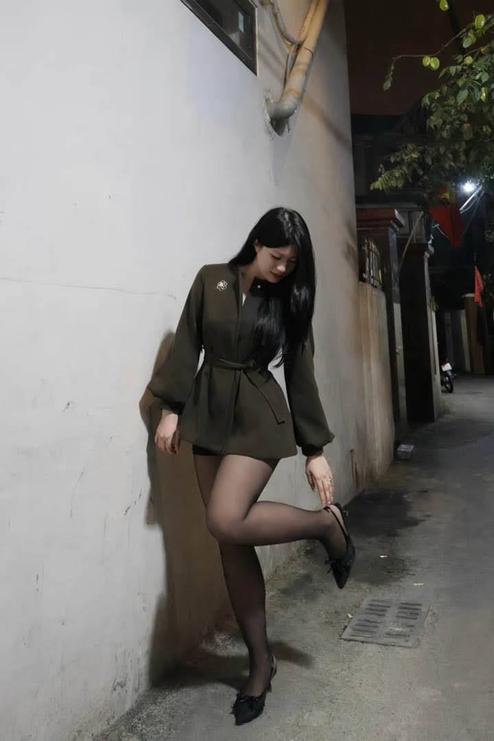 "Nữ thần sới vật" xinh đẹp gây bão hội làng Bắc Ninh: Bỏ túi 50 triệu mùa du xuân, hé lộ gu bạn trai đầy bất ngờ unnamed 4 154547 1772445074746 17724450749992056056484