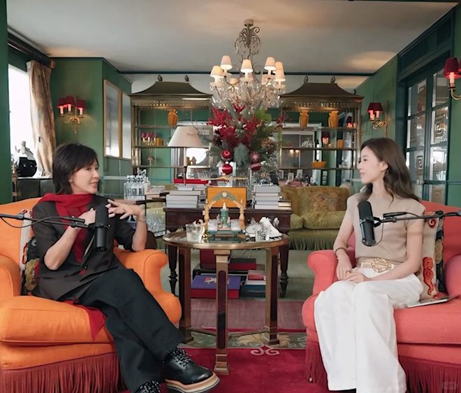 Ồn ào podcast của