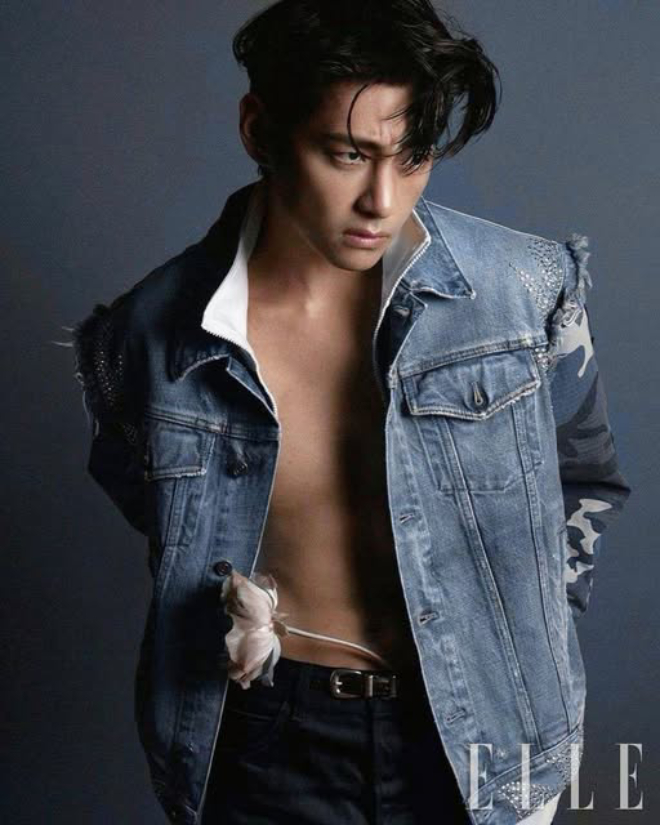 Nam thần đẹp nhất thế giới đang gặp nguy hiểm, cầu ông lớn giải cứu- Ảnh 2.