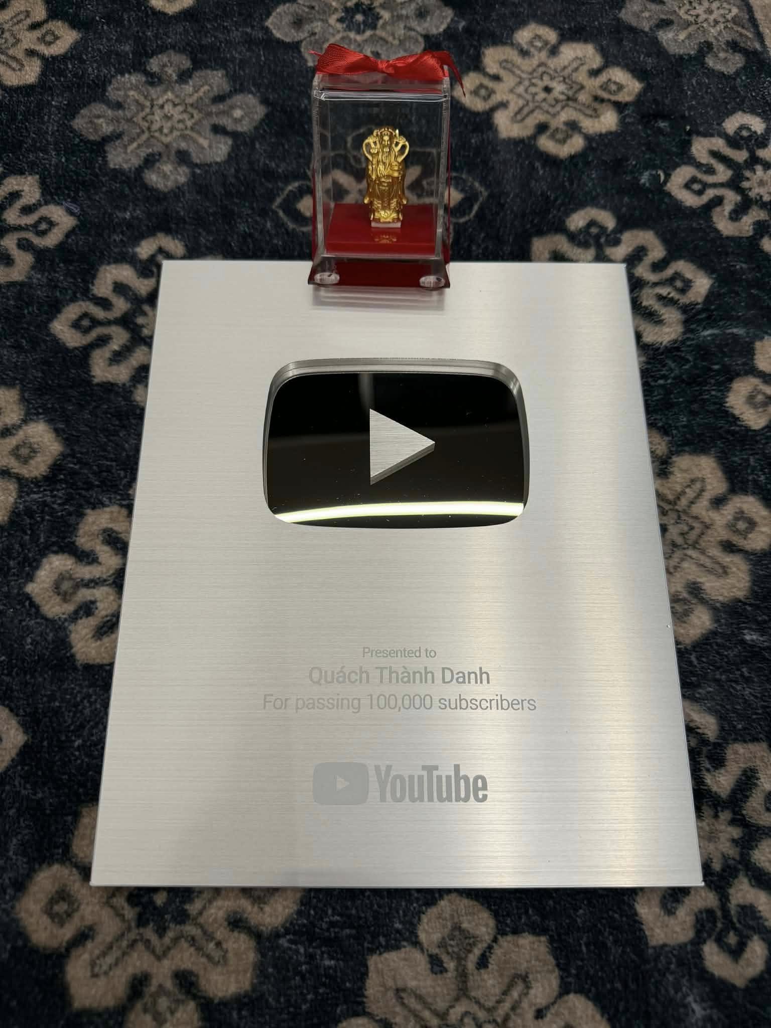 Văn Mai Hương mua vàng hình ngựa, Quách Thành Danh được vợ tặng quà ngày Thần Tài - 3