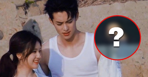 Bạn gái đi rình Vương Hạc Đệ vì sợ Triệu Lộ Tư lấn lướt? vhd 17689709641181876275951 31 0 517 928 crop 1768970977398361243905jpg