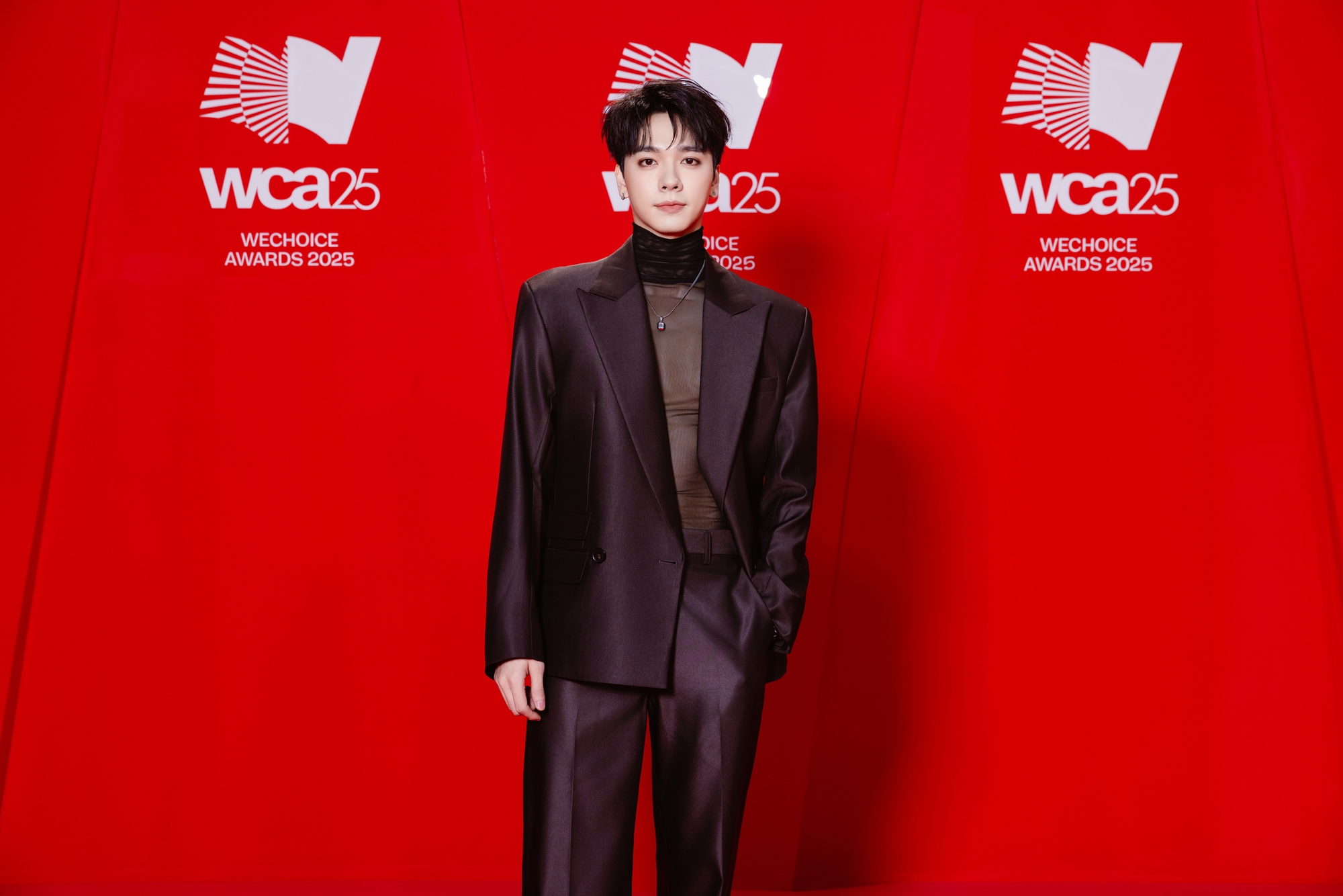 1 cặp đôi để lộ chuyện đường ai nấy đi tại WeChoice Awards 2025?- Ảnh 2.