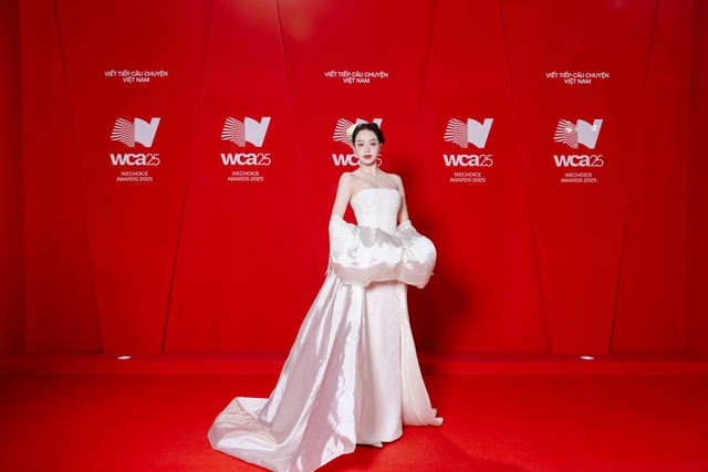 Toàn cảnh siêu thảm đỏ WeChoice Awards: Anh Tú - Diệu Nhi tình tứ, Trường Giang, Hoà Minzy dàn sao cực khủng quy tụ!- Ảnh 4.