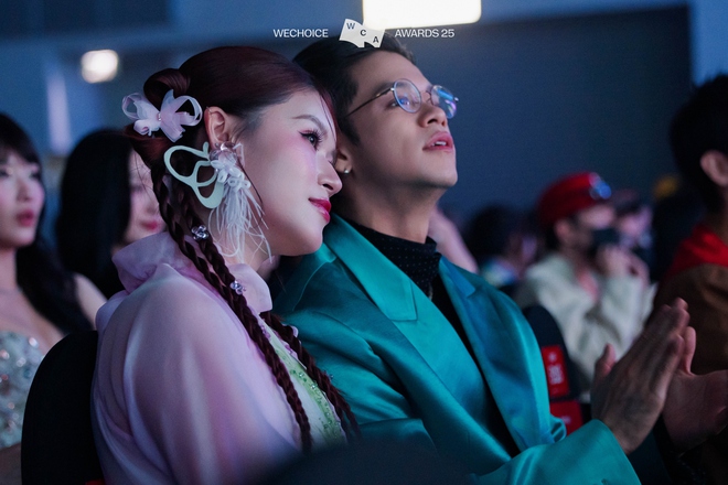 MXH ngập chia sẻ dàn sao Việt sau gala WeChoice Awards: Cảm xúc, ý nghĩa, vỡ oà và hơn thế nữa!- Ảnh 2.