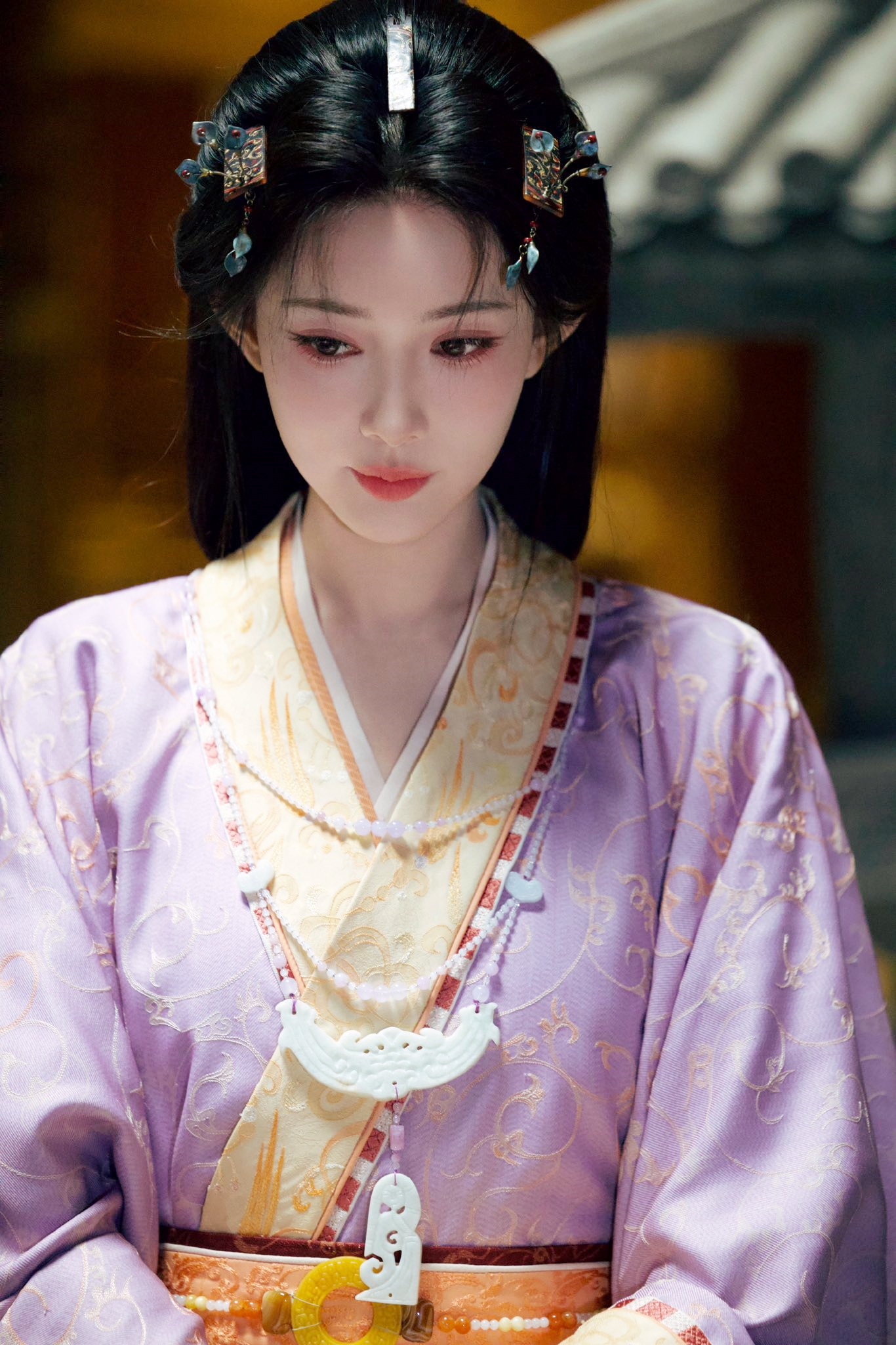 Vương gia đẹp vô địch Trung Quốc hiện tại: Nhan sắc nghiêng trời lệch đất, cao sang quyền quý ngút ngàn- Ảnh 4.