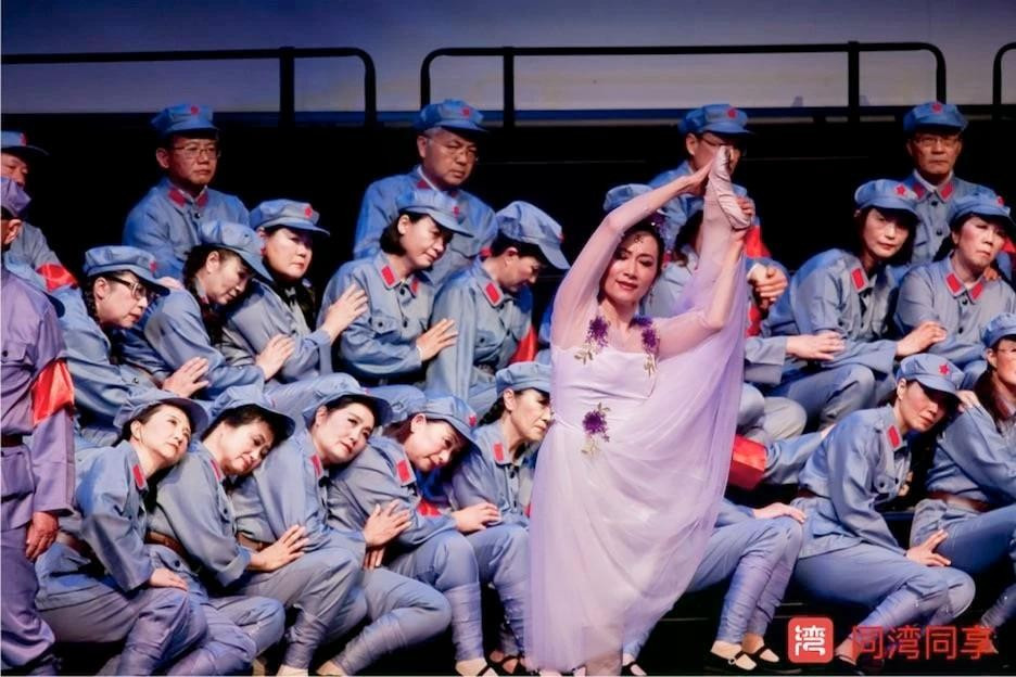 Nữ yêu có số phận bi thảm nhất Nữ yêu có số phận bi thảm nhất