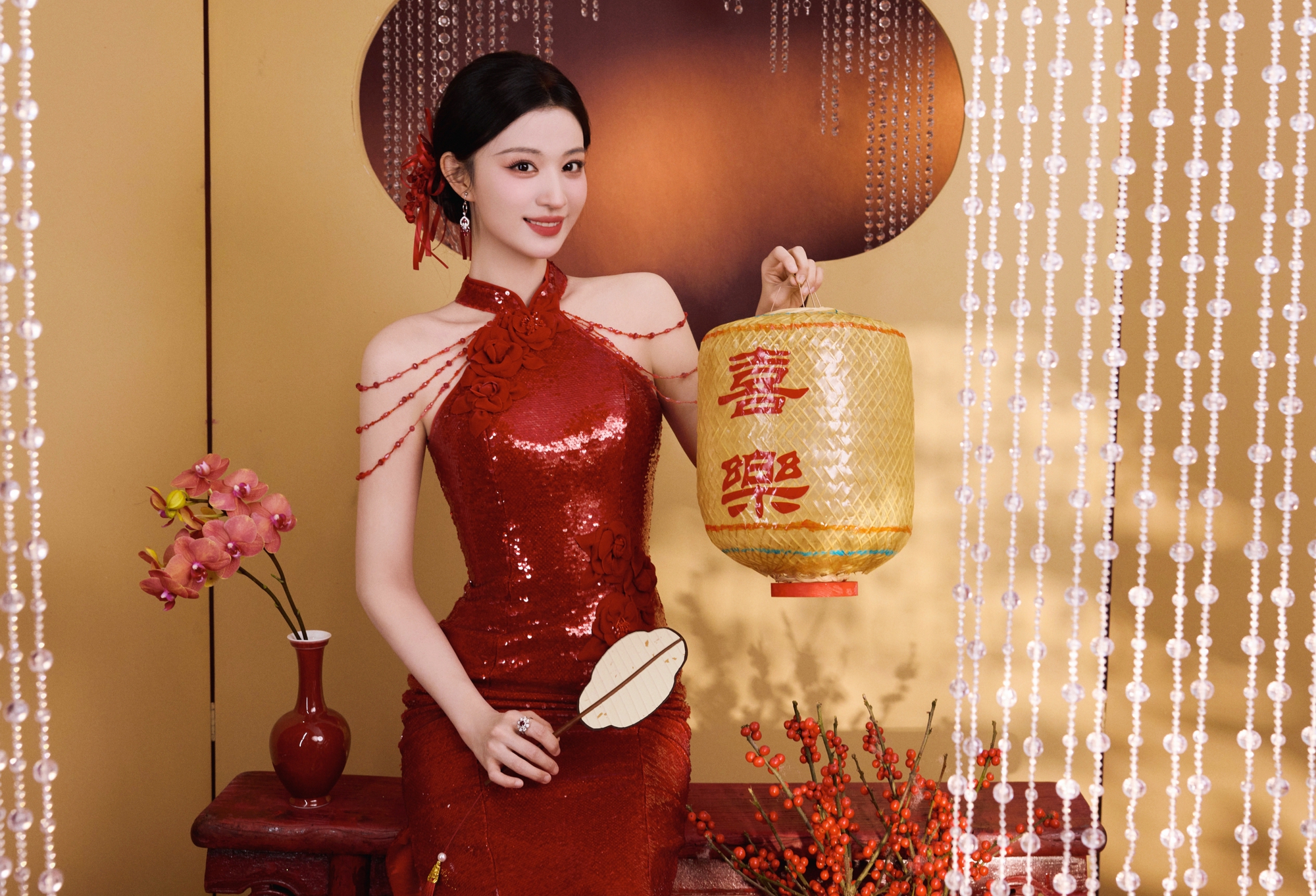 Mỹ nhân đẹp nhất đêm hội giao thừa 2026: Nhan sắc như bức tranh giang sơn gấm vóc, bảo sao ai gặp cũng yêu- Ảnh 9.