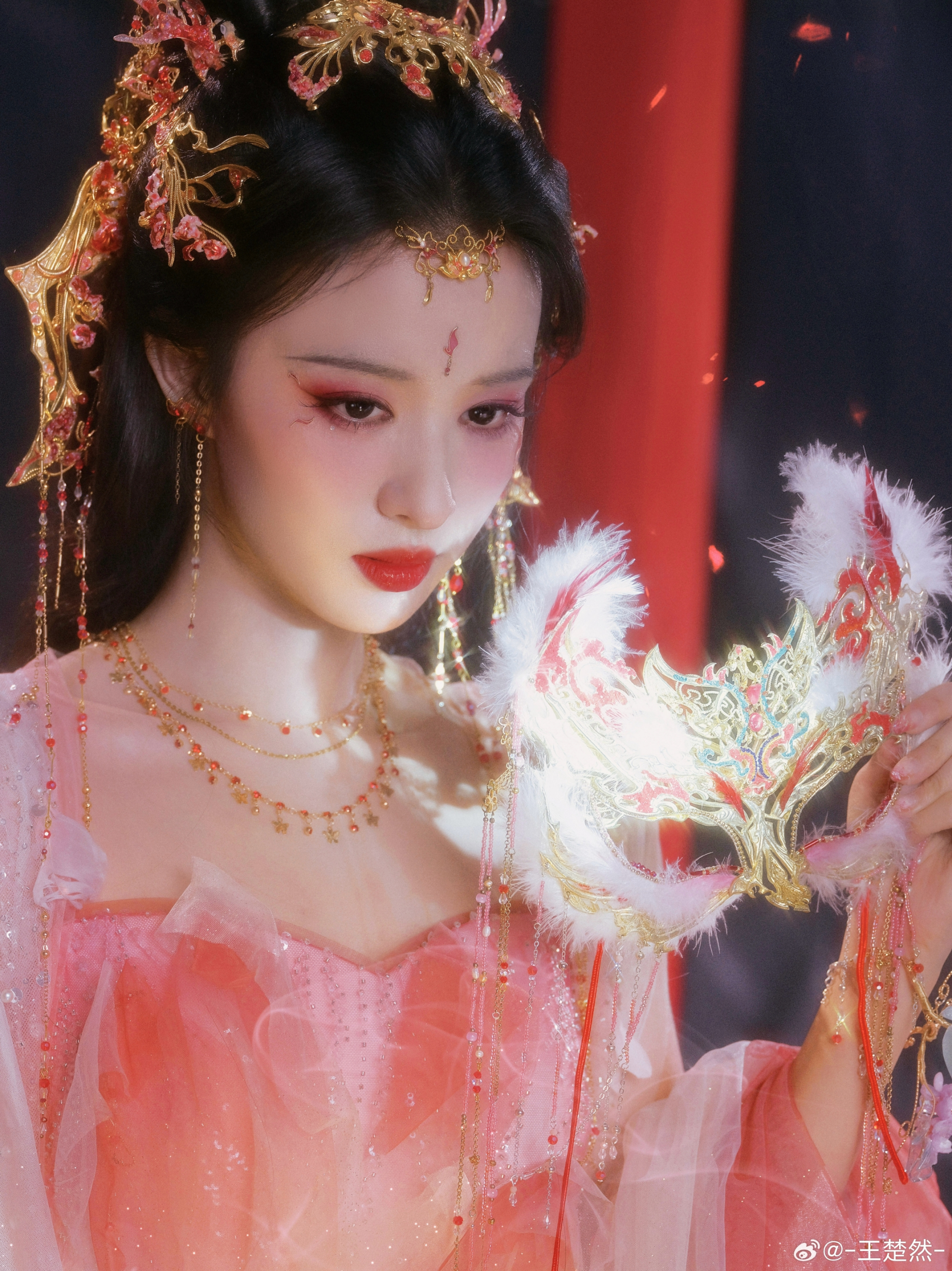 Ngắm mỹ nhân này mới hiểu thế nào là