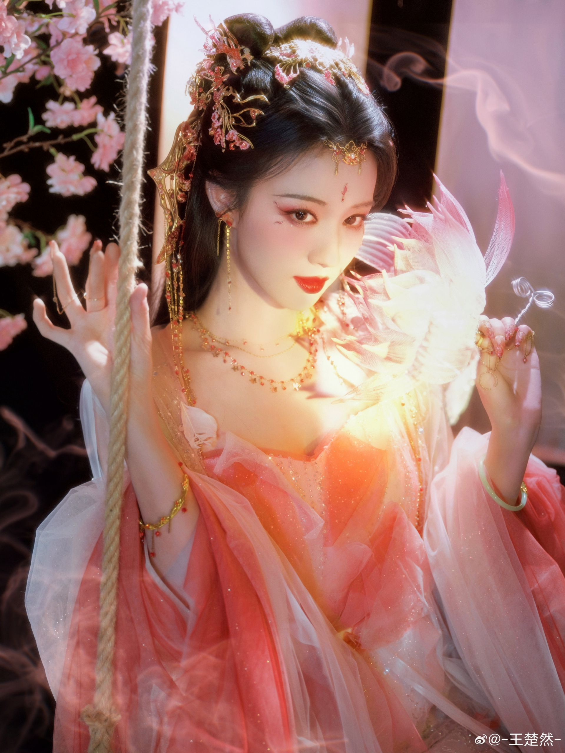 Ngắm mỹ nhân này mới hiểu thế nào là