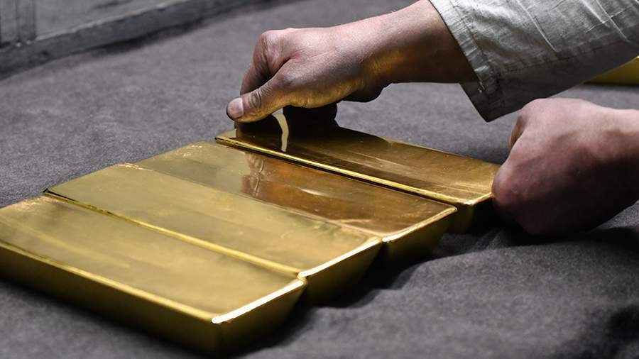 Vứt nhầm 20 thỏi vàng vào thùng rác, người đàn ông tá hỏa báo cảnh sát- Ảnh 1.