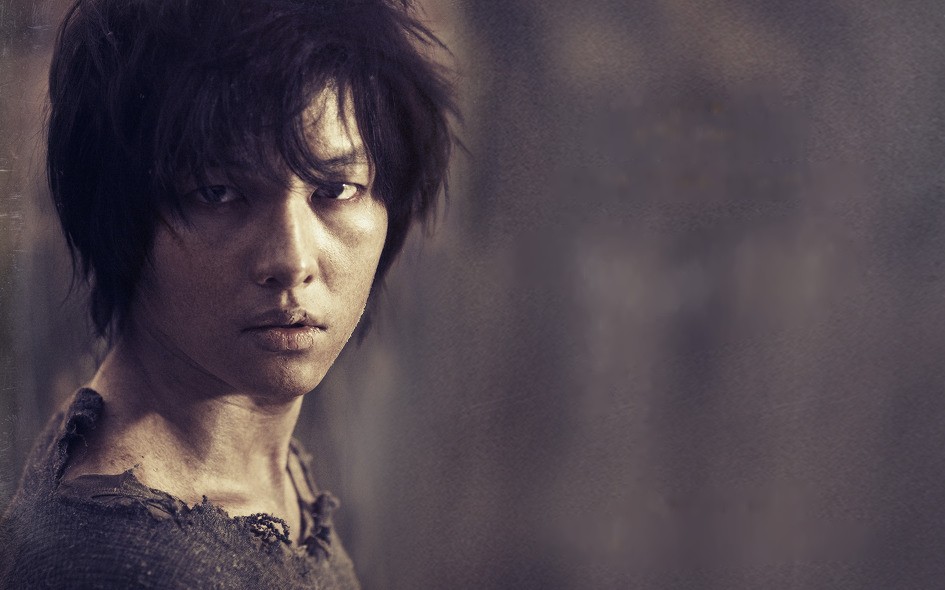 Không thể chấp nhận đây là Song Joong Ki- Ảnh 4.