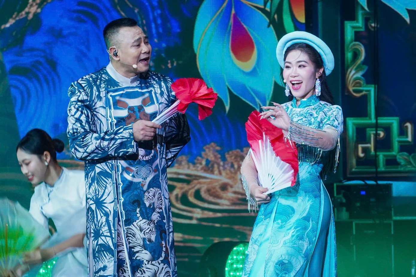 NSƯT Hoài Linh nói thẳng chuyện cát-xê, giải nghệ ở tuổi 56- Ảnh 11.