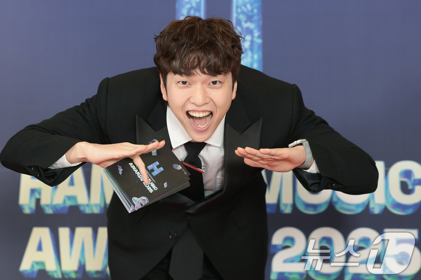 Thảm đỏ Hanteo Music Awards 2026: Tiffany (SNSD) rạng rỡ xinh hút hồn, át hết dàn mỹ nhân đàn em- Ảnh 29.