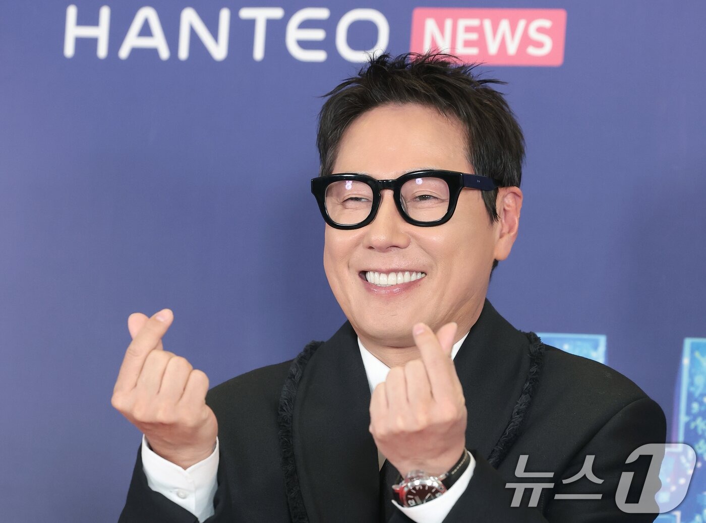 Thảm đỏ Hanteo Music Awards 2026: Tiffany (SNSD) rạng rỡ xinh hút hồn, át hết dàn mỹ nhân đàn em- Ảnh 18.