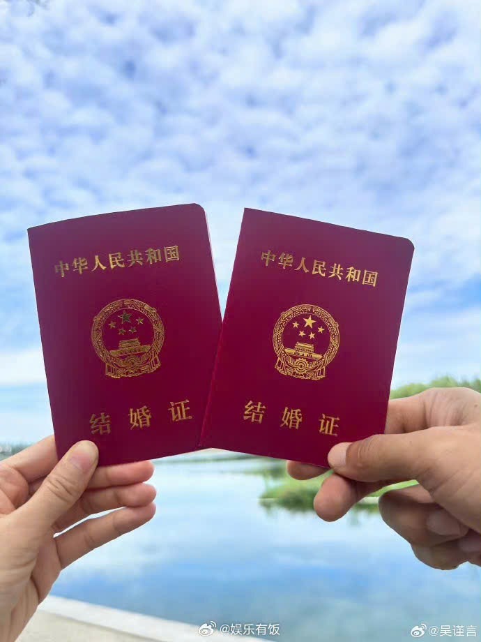 Tóm gọn cặp diễn viên đi du lịch biển đầu năm, đã hàn gắn sau 5 tháng trục trặc- Ảnh 5.