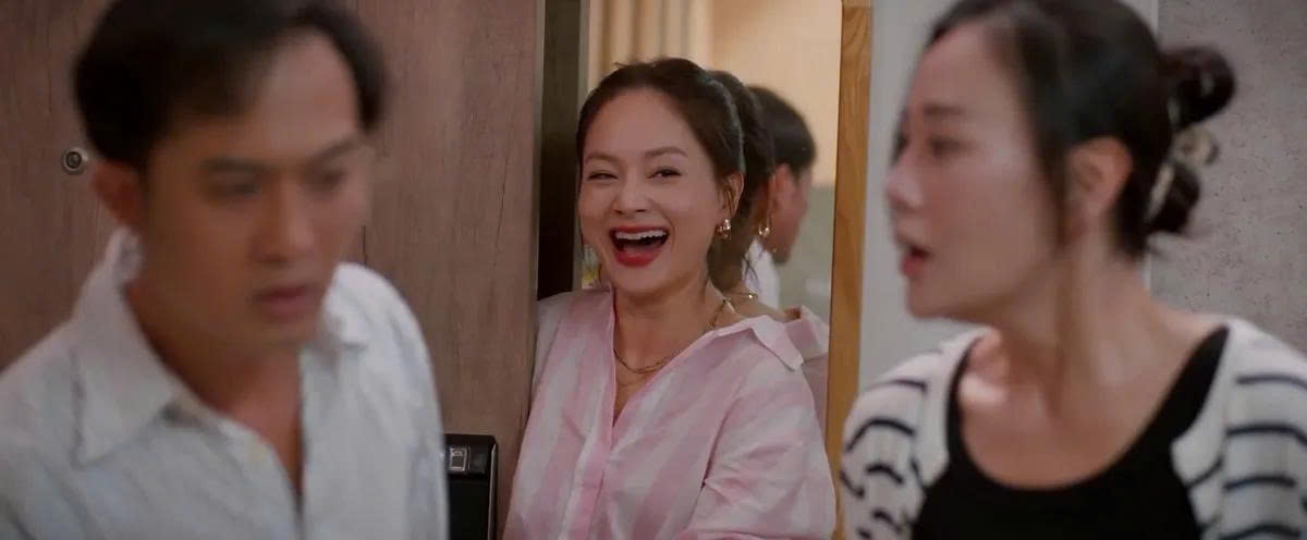 Lan Phương lại phát điên rồi!- Ảnh 6. Lan Phương lại phát điên rồi!- Ảnh 6.