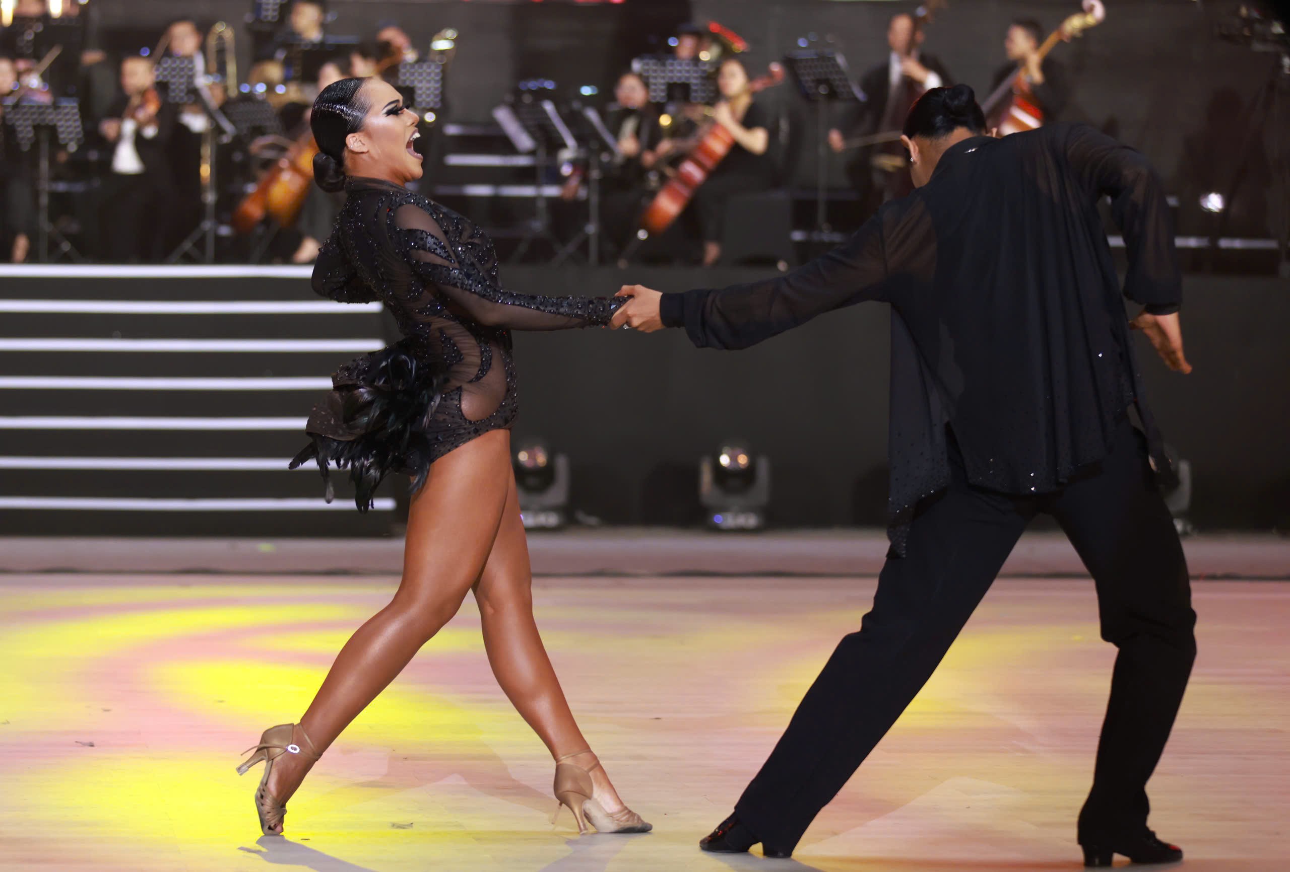 500 vũ công dancesport xác lập kỷ lục mới - 10