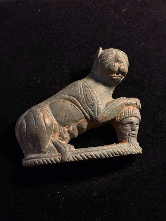 Phát hiện trên cánh đồng khiến giới khoa học rùng mình- Ảnh 1.