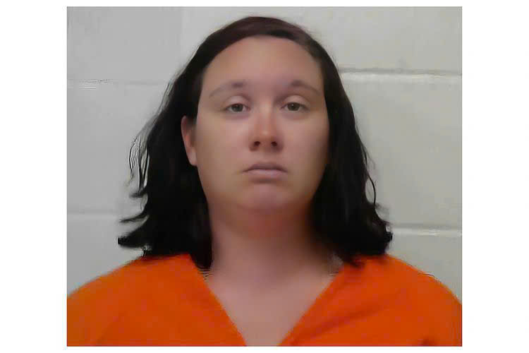 Bị mẹ bỏ quên trong ô tô giữa nắng nóng kinh hoàng, bé gái 10 tháng tuổi tử vong thương tâm- Ảnh 1.