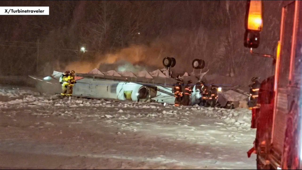 Vụ rơi máy bay tư nhân tại Mỹ: Xác định danh tính nạn nhân đầu tiên là một nhân vật nổi tiếng- Ảnh 1.