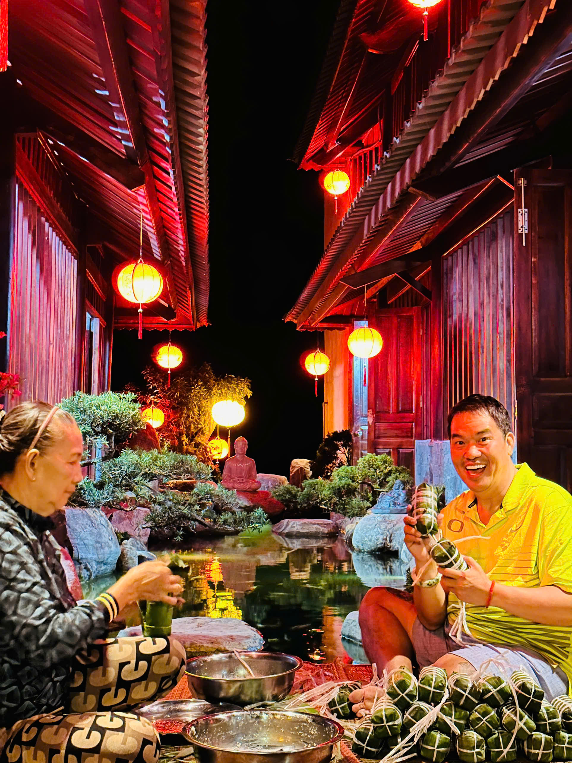 Nam nghệ sĩ đón Tết ở cơ ngơi 10.000 m2, đẹp như khu nghỉ dưỡng, hoa phủ kín nhà- Ảnh 9.