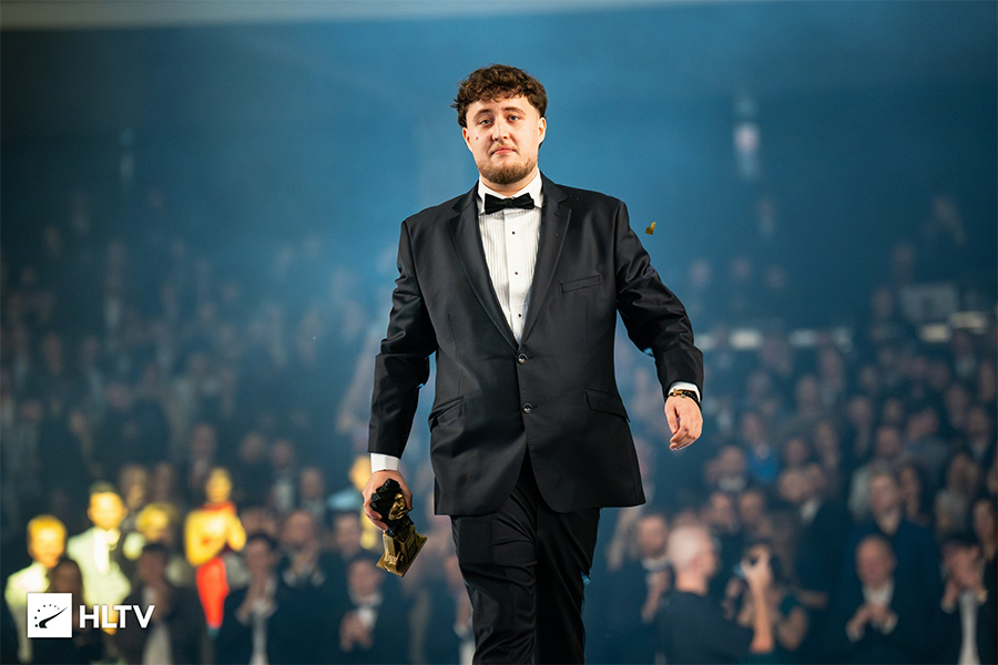 ZywOo, Team Vitality và donk tỏa sáng rực rỡ tại HLTV Awards 2025 zywoo 1