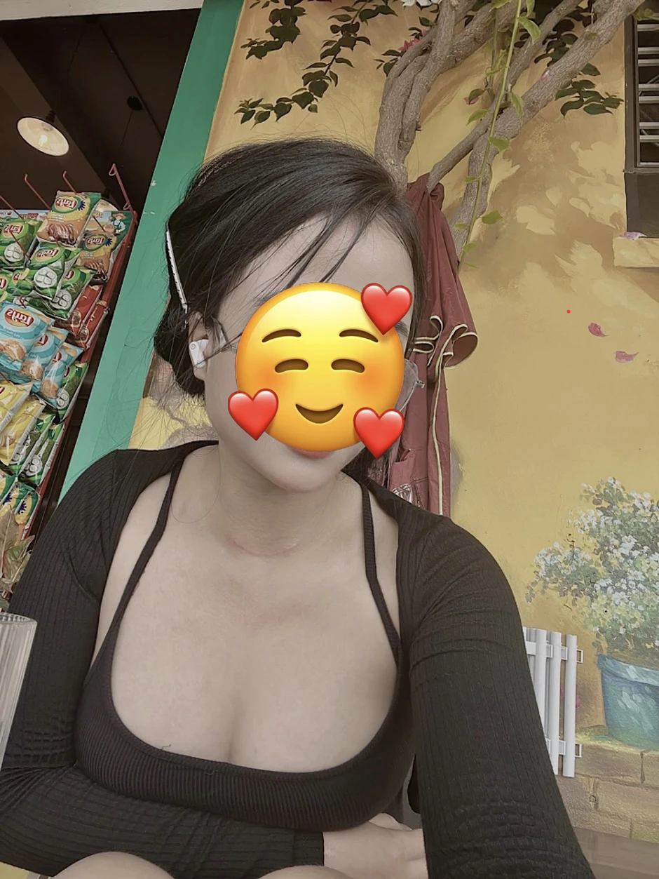 "Khám" trang cá nhân của cô gái thừa nhận đi gym chỉ để chụp ảnh, dân tình ngao ngán