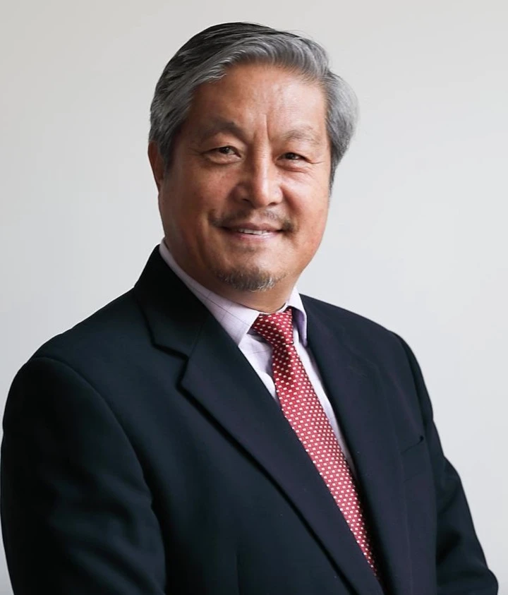 "Ngọc Hoàng" phim Tây du ký: Học vấn nổi bật, U80 sự nghiệp vẫn rực rỡ