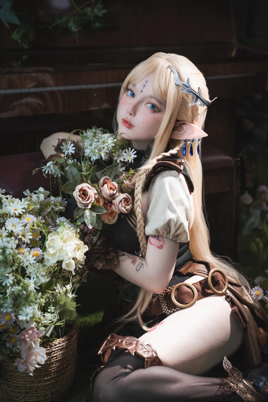 "Rửa mắt" với bộ ảnh cosplay Tiên tộc của "búp bê sống" Le Josette "Rửa mắt" với bộ ảnh cosplay Tiên tộc của "búp bê sống" Le Josette