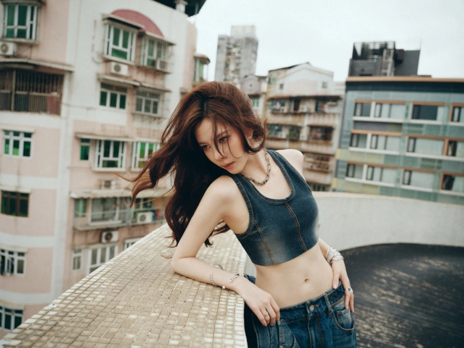 "Tóm dính" 1 Chị Đẹp 9X và con gái Diva hàng đầu showbiz hẹn hò, tình cảm đến mức ăn chung 1 tô phở!