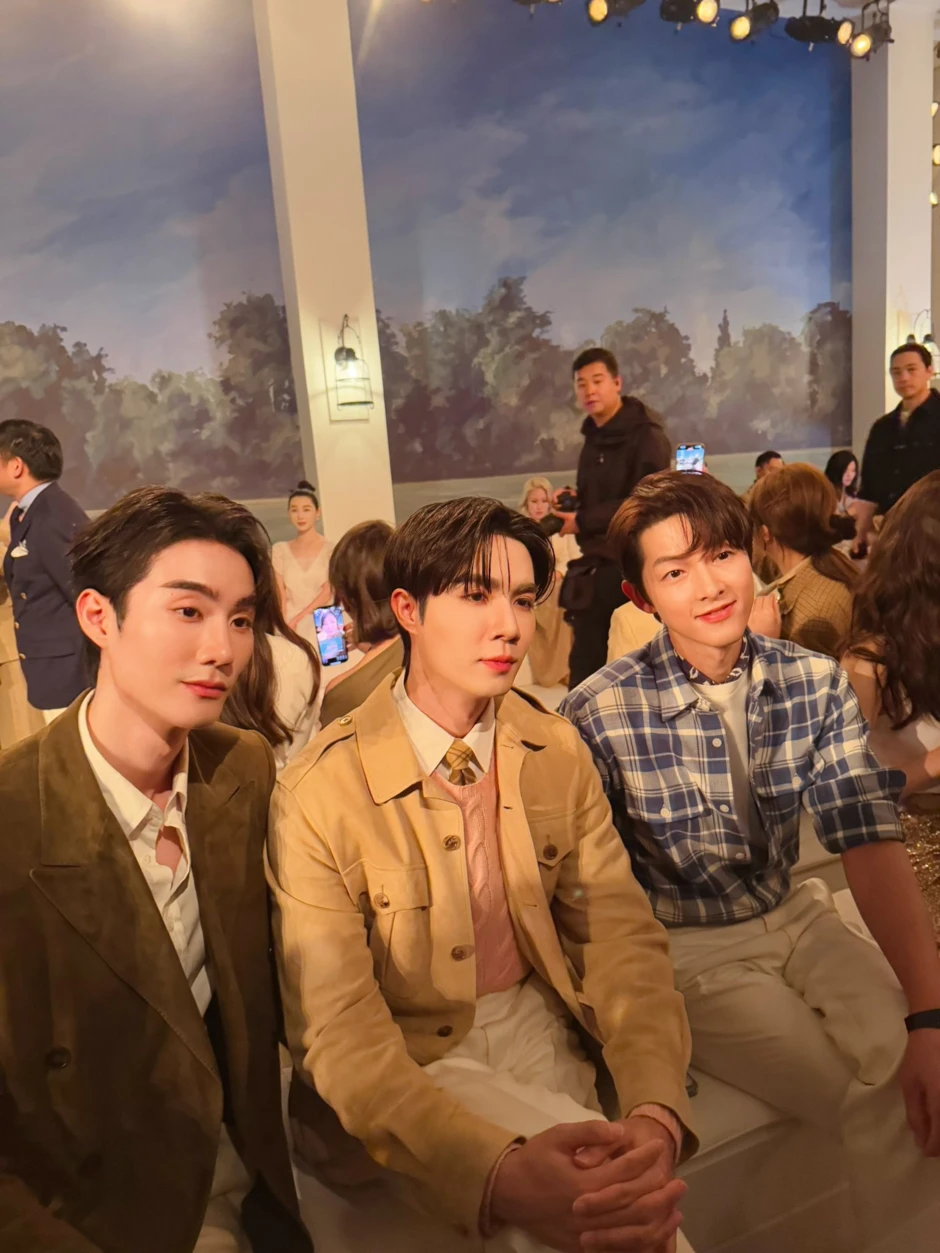 1,6 triệu người xem Song Joong Ki làm ông bố mẫu mực nhất showbiz