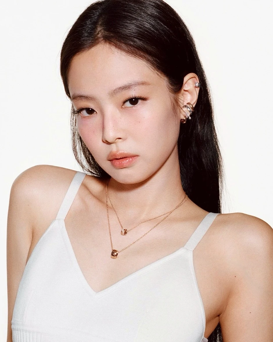 1 bức ảnh khiến tất cả phải "ngả mũ" thán phục Jennie (BLACKPINK)!