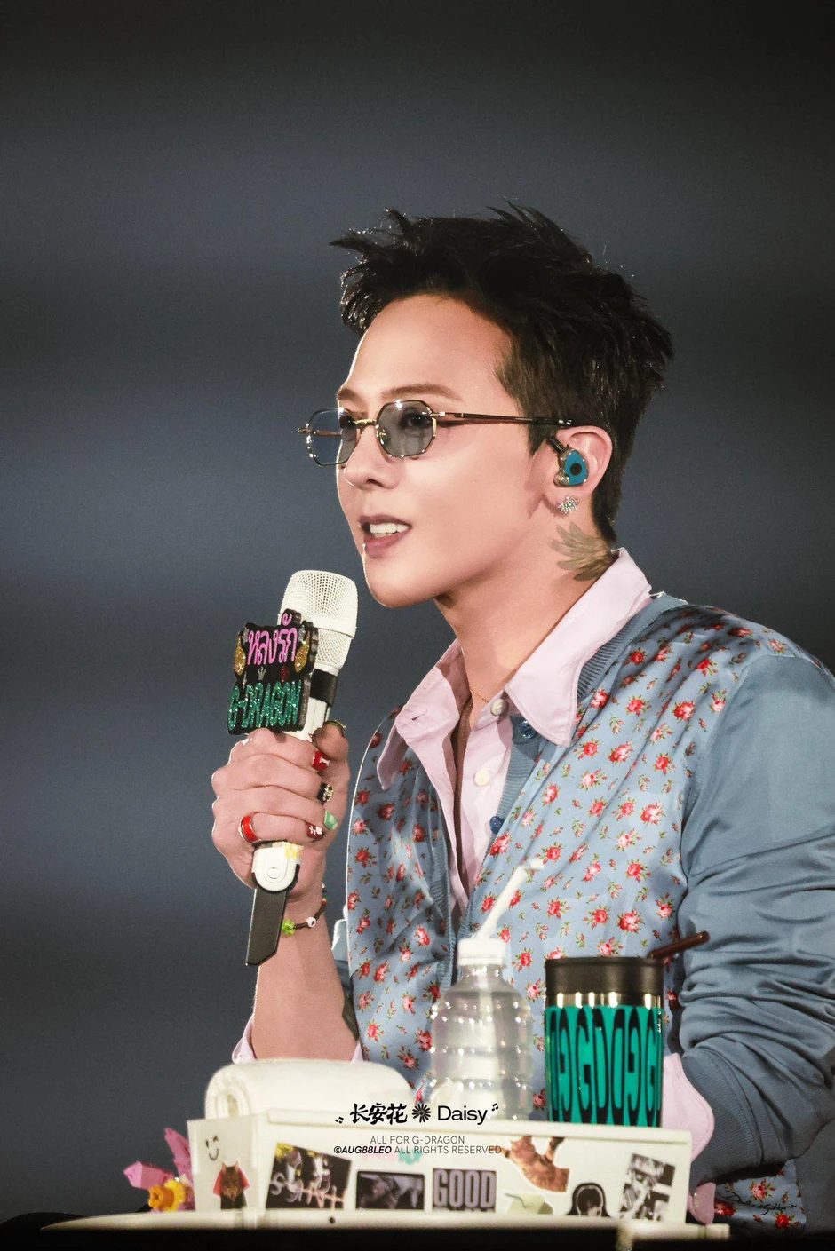 1 động thái của G-DRAGON khiến làng nhạc dậy sóng, thể hiện rõ thái độ với T.O.P 1 động thái của G-DRAGON khiến làng nhạc dậy sóng, thể hiện rõ thái độ với T.O.P