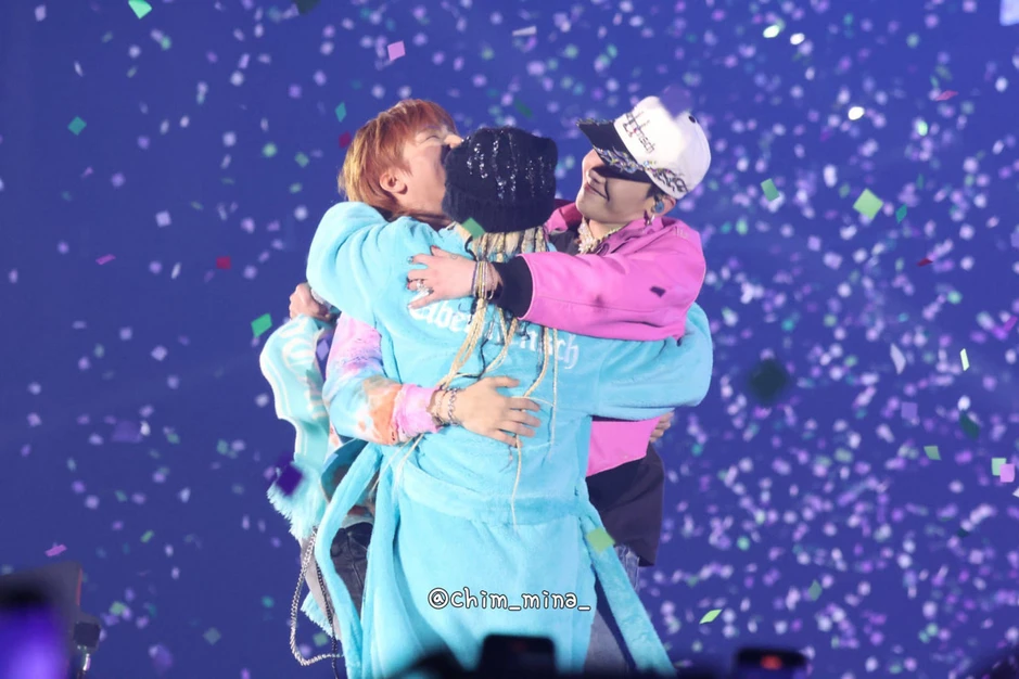 1 động thái của G-DRAGON khiến làng nhạc dậy sóng, thể hiện rõ thái độ với T.O.P 1 động thái của G-DRAGON khiến làng nhạc dậy sóng, thể hiện rõ thái độ với T.O.P