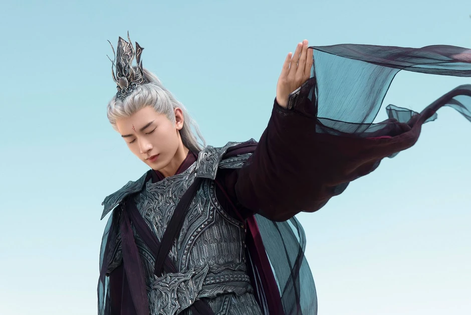 10 mỹ nam cổ trang đẹp nhất Trung Quốc: Trương Lăng Hách bét bảng