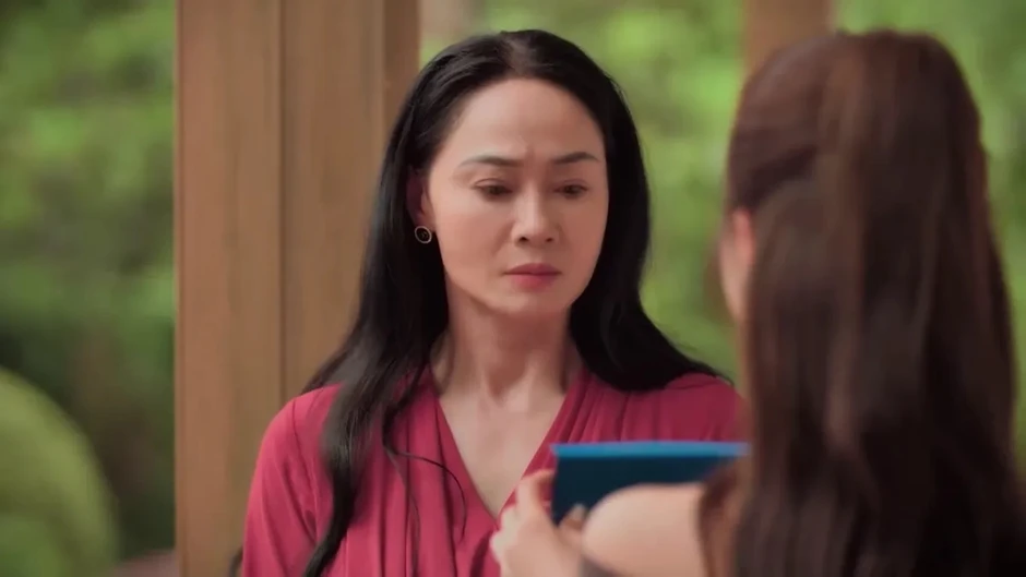 12 triệu người sốc visual bad girl đẹp nhất Vbiz Khánh Ly