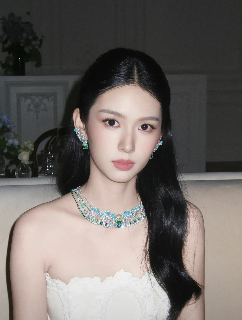 4 mỹ nhân hợp đóng tiểu thư hào môn nhất Trung Quốc: Cao quý sang chảnh từ phim đến đời, không cần phải diễn