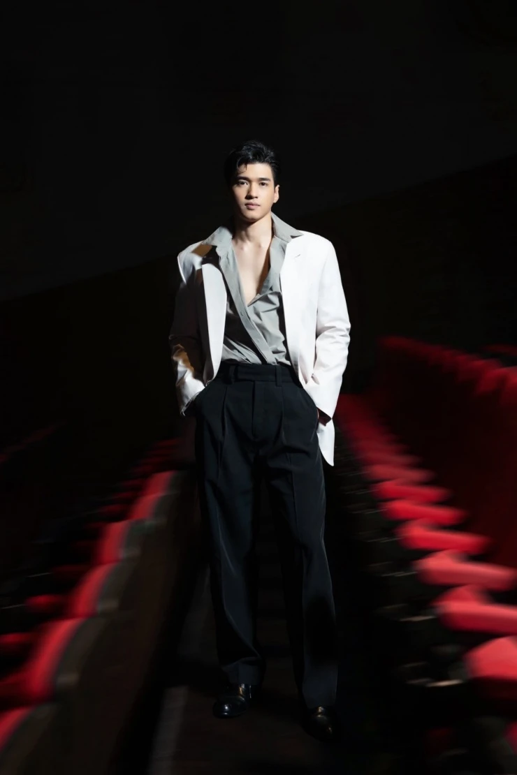 5 trai đẹp hơn hoa được mệnh danh nam thần mới của điện ảnh Việt