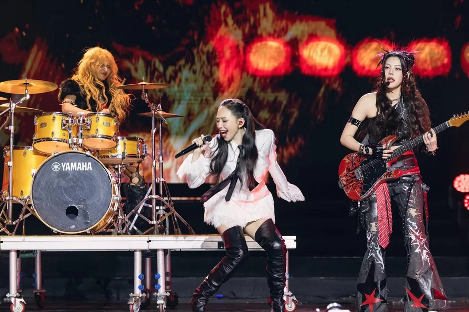 99% ca sĩ Việt nhiều lần hát nhép