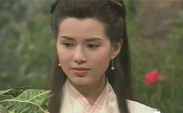 Ai là nguyên mẫu đời thật của Tiểu Long Nữ?