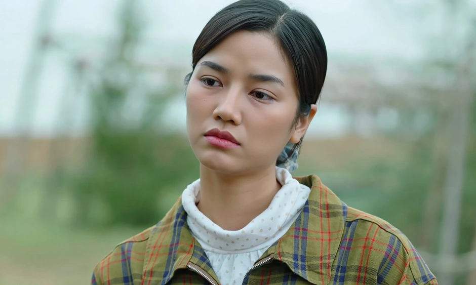 Anh Đào: Tôi đơ trước cảnh hôn Tô Dũng