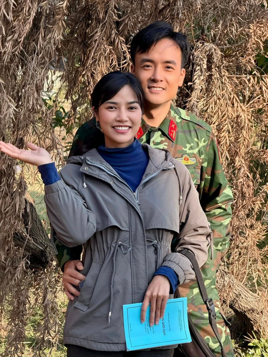 Anh Đào: Tôi đơ trước cảnh hôn Tô Dũng